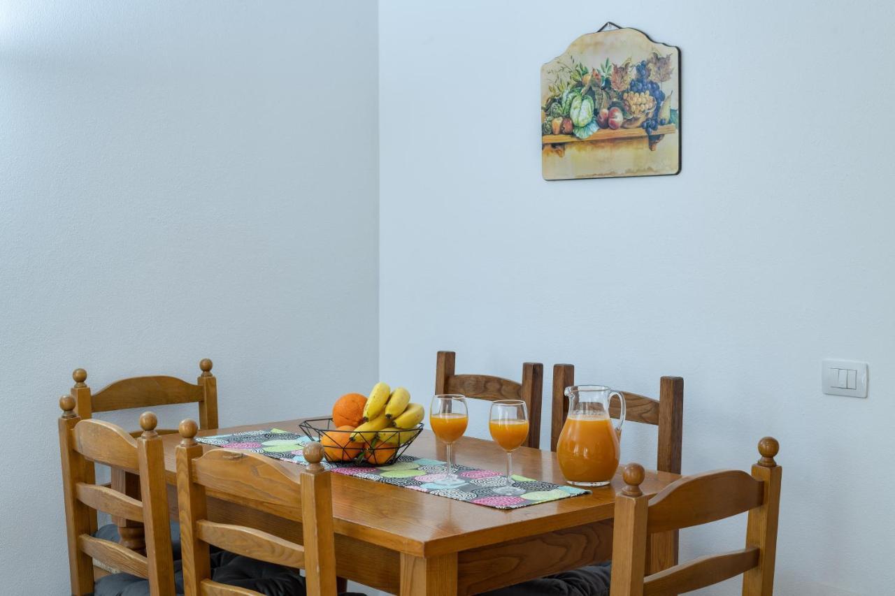 Izzhome Everyway Pula Bagian luar foto
