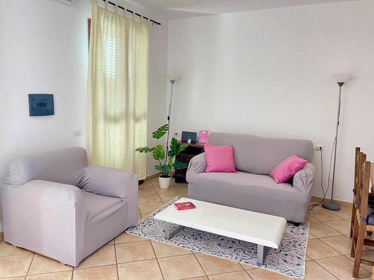Izzhome Everyway Pula Bagian luar foto